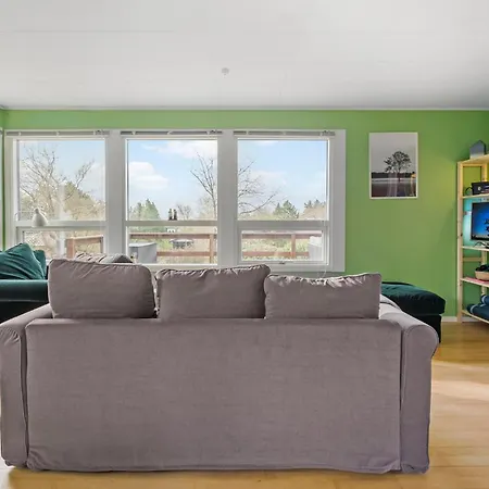 Awesome Home In Kalundborg With House Sea View بيت للعطل